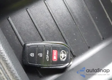 2022 Toyota Tundra Sr z USA, uszkodzony, nr VIN 5TFLA5DB2NX001314